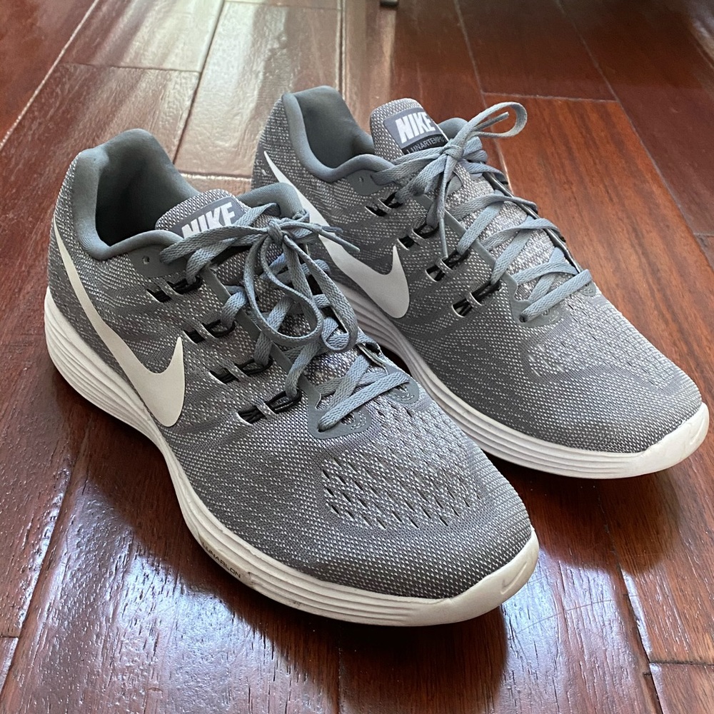 MENS NIKE SHOES